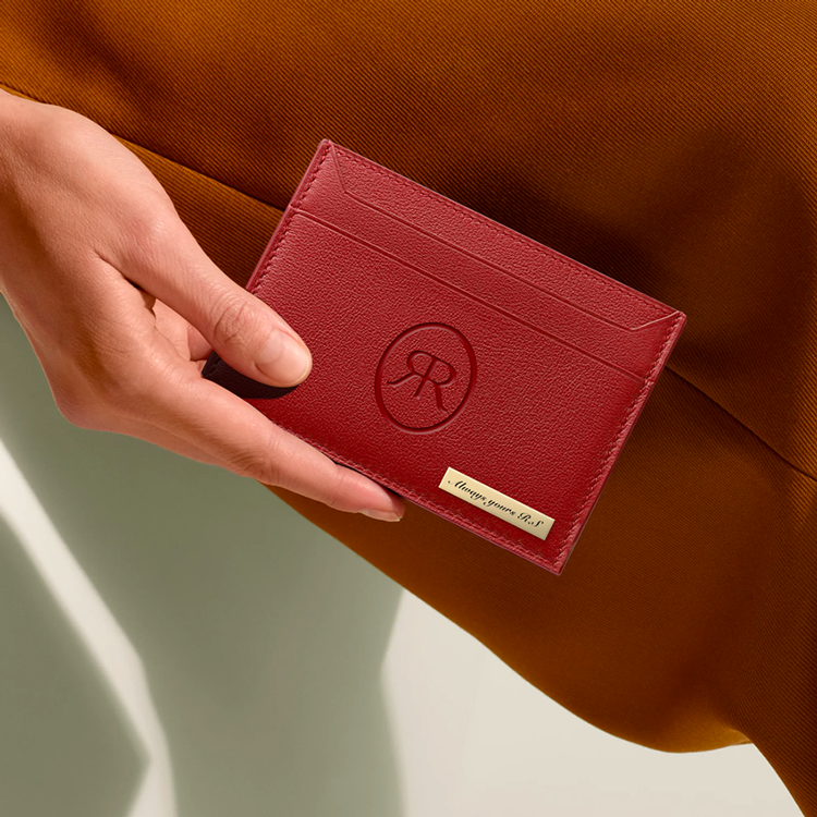 Signature Card Holder, Patrimoine in Red