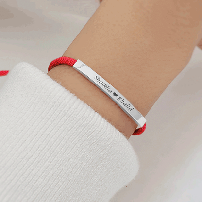 Promesse Custom Engraved Name Bar Bracelet in Silver Finish & Red Thread Cord - Roro