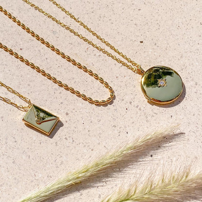 Lettre D'Amour - Envelope Locket Necklace in Gold Vermeil - Roro Arabia - Lockets