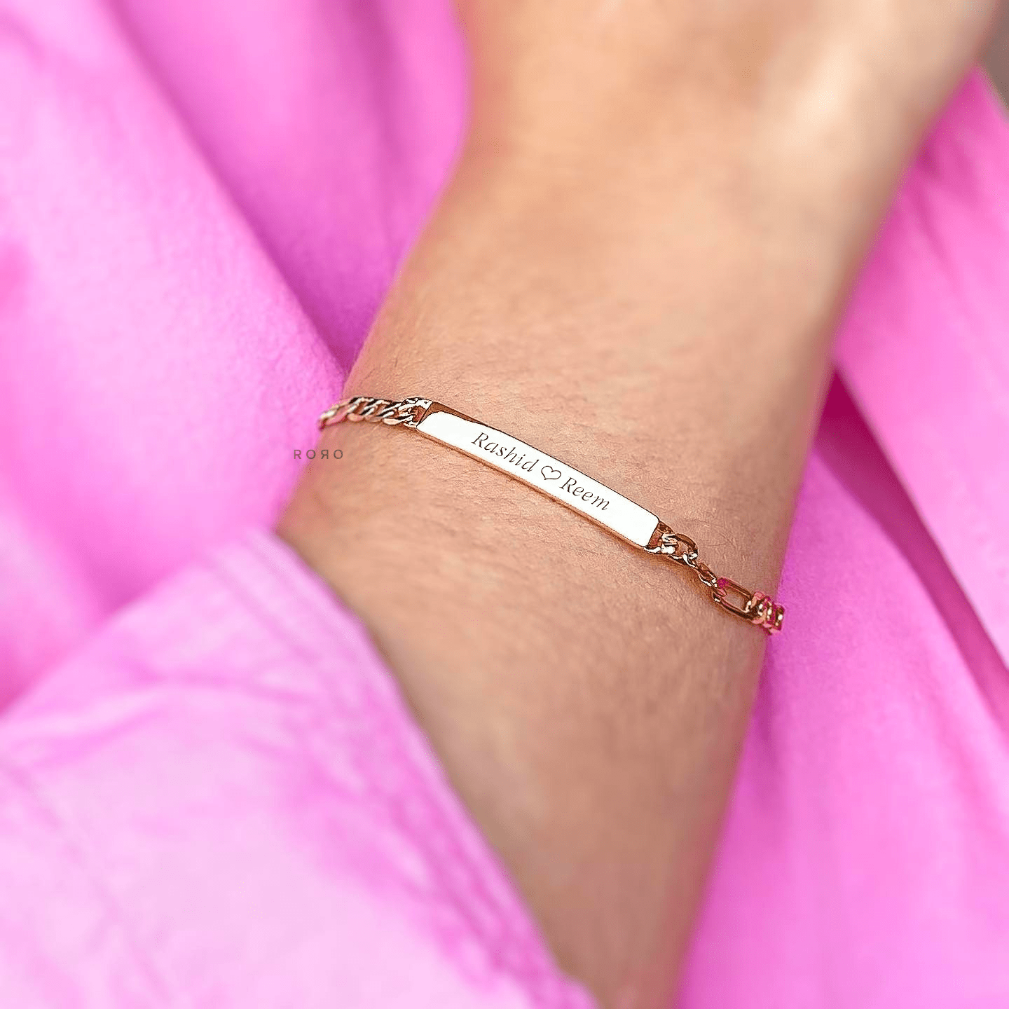 Erté Biscuit Id Figaro Bracelet in Gold Vermeil - Roro Arabia -