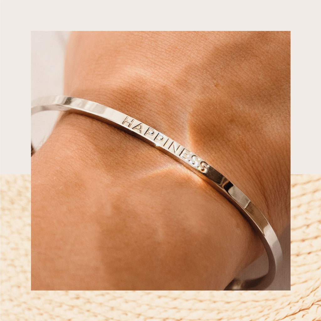 Happiness Cuff in Silver - Roro Arabia -