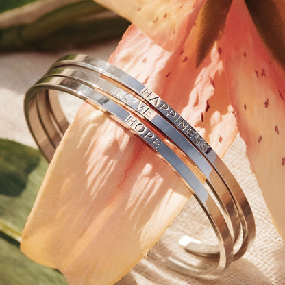 Happiness Cuff in Silver - Roro Arabia -
