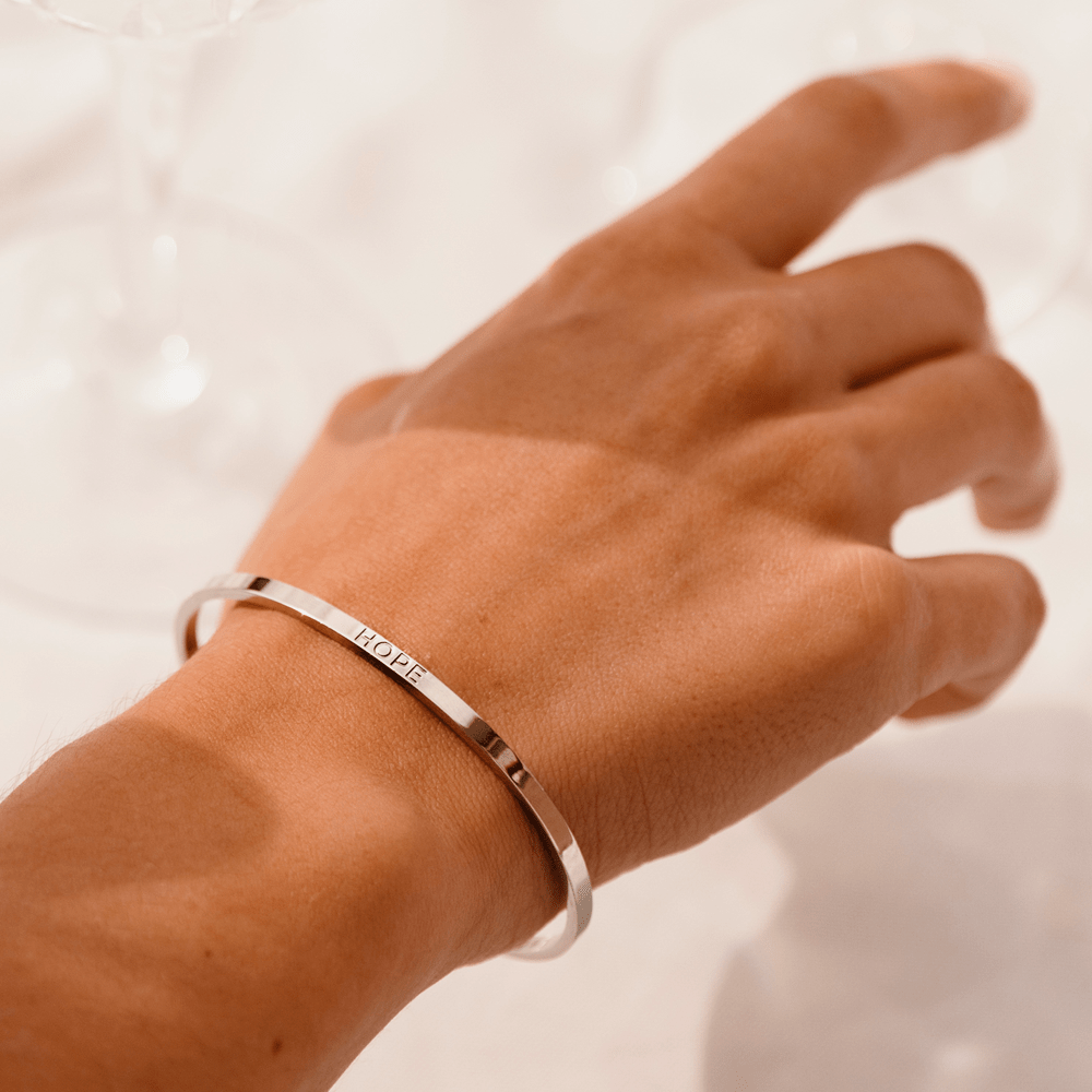 Hope Cuff in Silver - Roro Arabia -