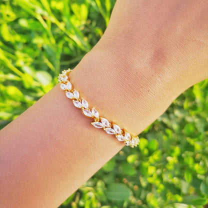 Ivy Bracelet in 18K Gold - Roro Arabia -