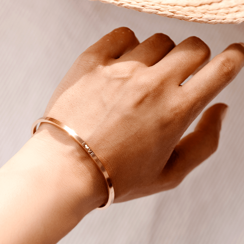 Love Cuff in 18K Rose Gold - Roro Arabia - Bracelets